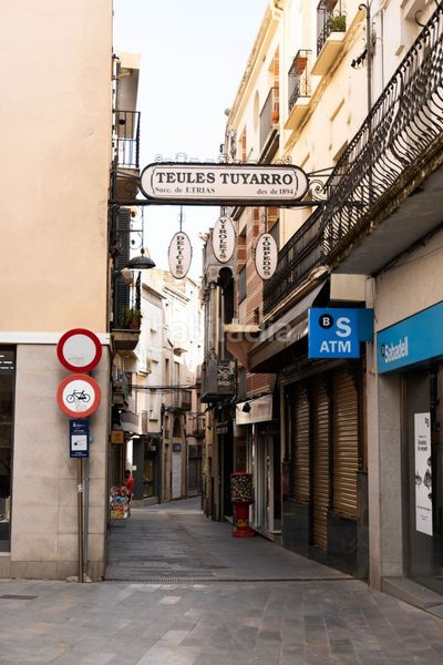 Foto d75be857-289a-4ef9-aaba-a12dfb135392. Edificio en Santa Coloma de Farners