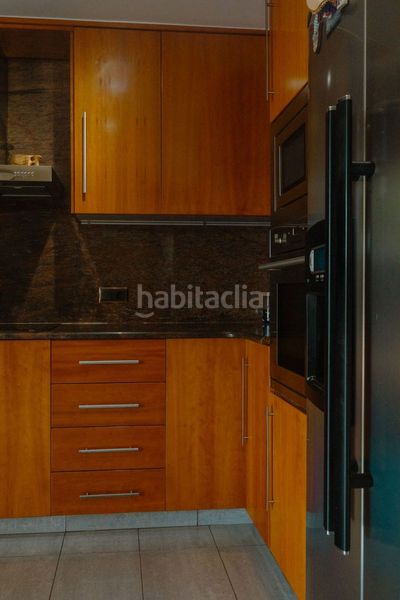 Foto 071222c9-f38d-474a-bcde-ac868529397a. Xalet amb piscina a Llagostera