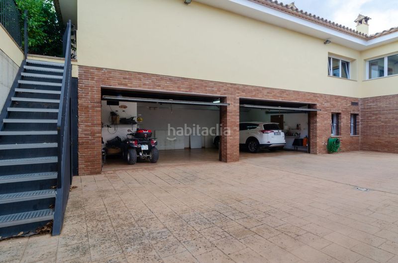 Foto 08c384a8-3d68-4a63-825c-86d69496cb86. Xalet amb piscina a Llagostera