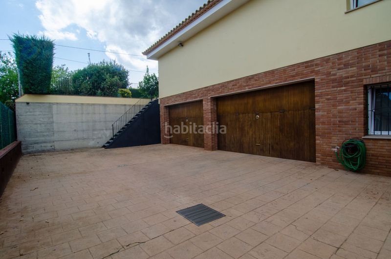 Foto 9972af33-d59e-4a50-a311-1cfb317dc603. Xalet amb piscina a Llagostera