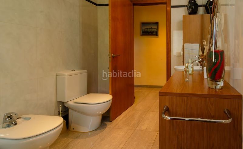 Foto e0f2b2a5-592b-4be2-bf63-68311de18401. Xalet amb piscina a Llagostera