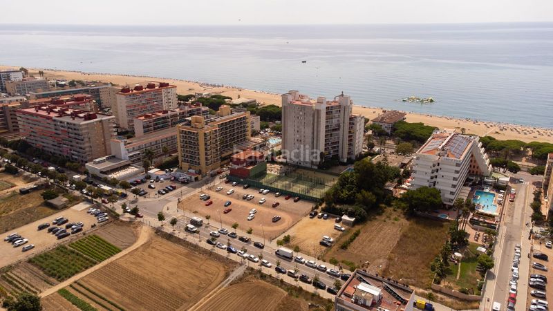 Foto 48fd1691-fe0a-44eb-b47f-1a7ce3ed8c54. Edifici a Malgrat de Mar