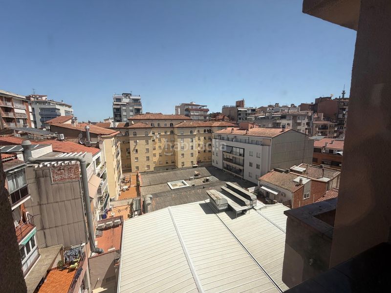Foto e08aefb7-1596-4874-baf3-b4d7c3e75636. Pis amb calefacció a Eixample Nord Girona