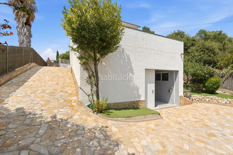 Foto ee3024ce-968a-45bb-aec1-0444ec08ef08. Chalet with heating parking pool in Aiguaviva Parc Vidreres