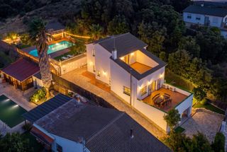 Chalet  Calle ciclamen. Casa con licencia turística, piscina privada y alta rentabilidad
