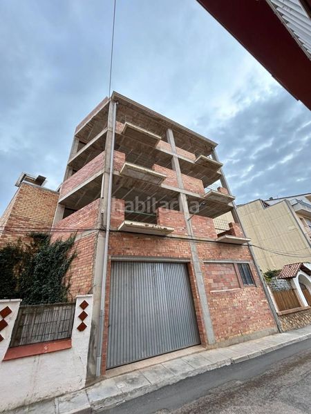 Foto 8f7378fb-e435-4fc3-b596-f1373a1697ec. Edificio en Ulldecona