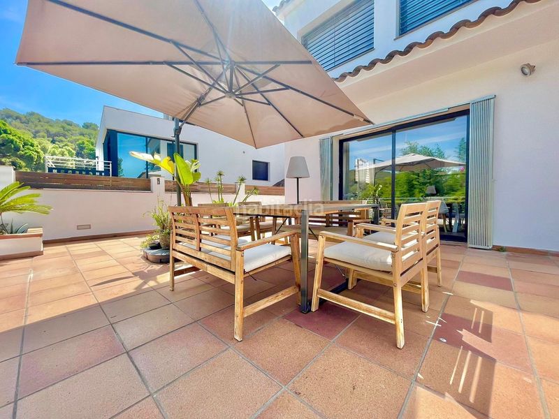 Foto c1d2a85b-e01d-46bb-a8dd-7b2d66b9831e. Xalet amb piscina a Santa Cristina-Sant Francesc Blanes