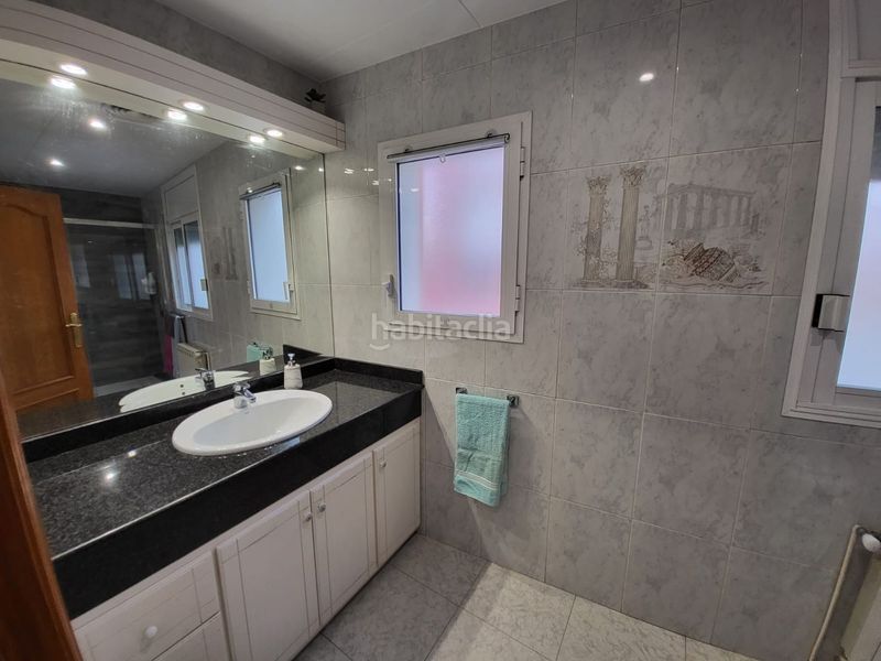 Foto 392b01b4-4ba9-41eb-ba2e-c87557884cb5. Chalet en Eixample Sant Feliu de Guíxols