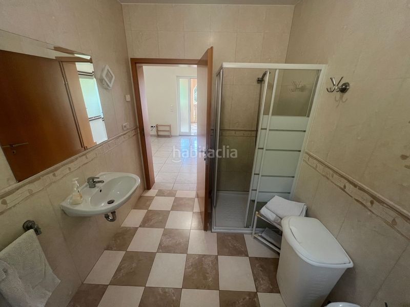Foto ba9be46c-2bdb-4f36-94a7-ceb4abd25fe4. Xalet amb piscina a Pals