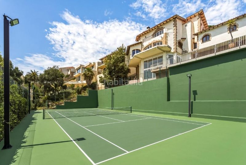 Foto 437e04bd-330d-4e09-80f4-0dc29a947b43. Xalet amb aparcament piscina a Roca Grossa Lloret de Mar