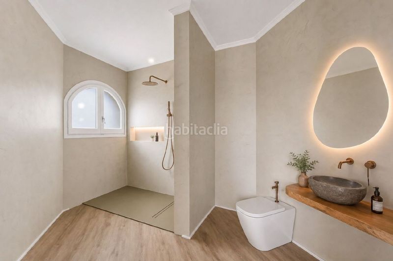 Foto b3ed8992-7c89-4758-a2dc-90886c67fa23. Xalet amb aparcament piscina a Roca Grossa Lloret de Mar