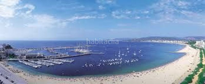 Foto e54be37d-50f7-4806-a17a-62873c68b274. Edifici a El Pedró Palamós