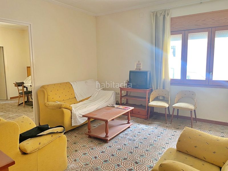 Foto 4d2f4362-8d64-4450-ba05-51ecaca3df5f. Edificio en Amer