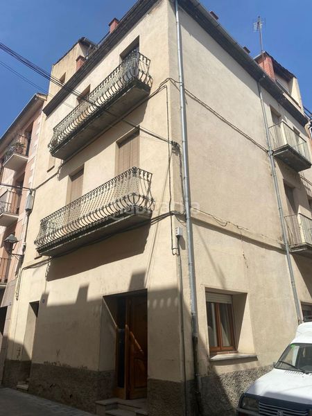 Foto edd31e62-33cb-4891-8a50-d012c3b5190a. Edifici a Amer