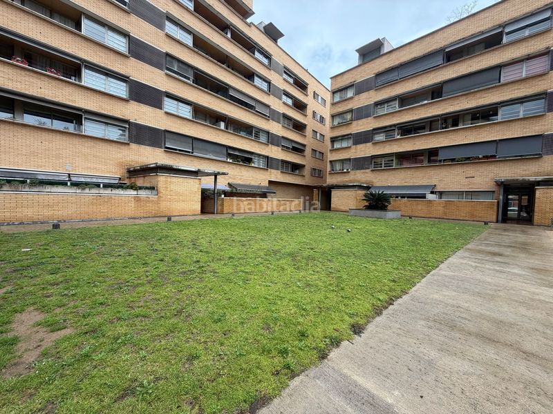 Foto ff3cb54f-b745-4b7e-9cd5-84f4c11a7dd8. Pis amb aparcament piscina a Can Gibert del Pla Girona