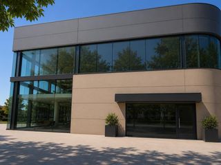 Fabrikhalle in Forallac. Nave comercial con rentabilidad inmediata o disponible para uso