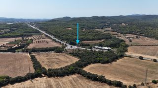 Mas  Carretera c-66, km 0. Masía catalana con vivienda y gran potencial de negocio en llofr