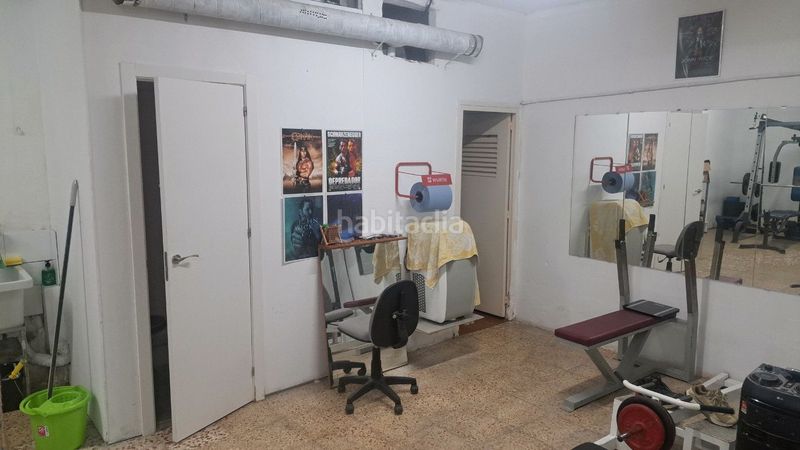 Foto 4b809df8-110c-4f33-9dc4-bc5b06474ec9. Local comercial amb calefacció a La Gavarra Cornellà de Llobregat