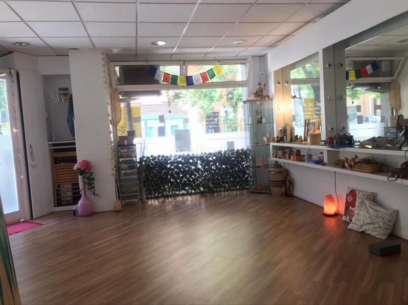 Foto c5b763fc-ea1d-49f2-8d86-a43deed3ca99. Local comercial local en venta en poble sec en El Poble Sec - Parc de Montjuïc Barcelona