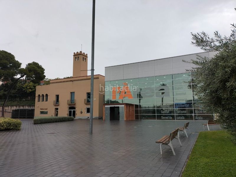 Foto 7bce3d0f-0a3a-4b2a-9bcf-4896583835f2. Local comercial amb calefacció a Les Planes Sant Joan Despí