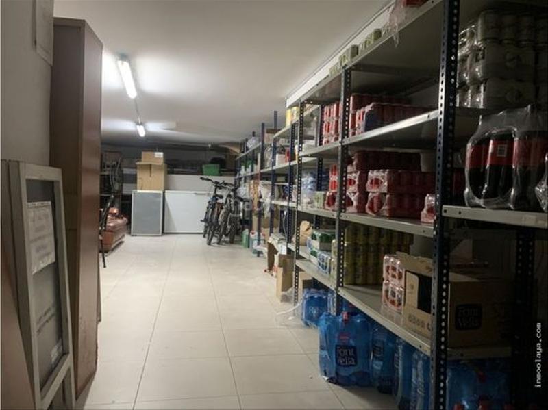 Foto 80ad4dbd-8f99-4571-a93b-b0843f6f4d2f. Traspàs local comercial amb calefacció a El Camp de l´Arpa del Clot Barcelona