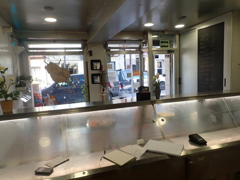 Foto 10752820-2fde-494d-9ca6-05cf34256b3a. Traspàs local comercial amb calefacció a Centre Mollet del Vallès