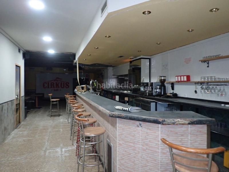 Foto bfdc5907-7bd6-446e-b6e4-86155d05f37f. Local comercial venta local comercial en viladec en Viladecans