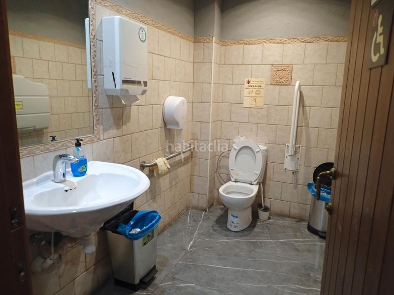 Foto 0e7574b3-b622-4273-be24-f503b1764e0d. Pas-de-porte local commercial avec chauffage dans Centre Sant Boi de Llobregat