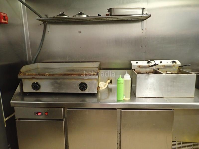 Foto cdb652a2-ff8e-401b-a31a-5439bf7c4b9f. Traspaso local comercial traspaso restaurant en sant boi en Sant Boi de Llobregat