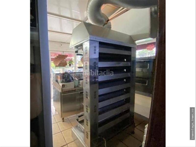 Foto c1db3a42-d17f-4488-9320-cd709c295fa6. Umzug geschäftsraum mit heizung in Centre Blanes