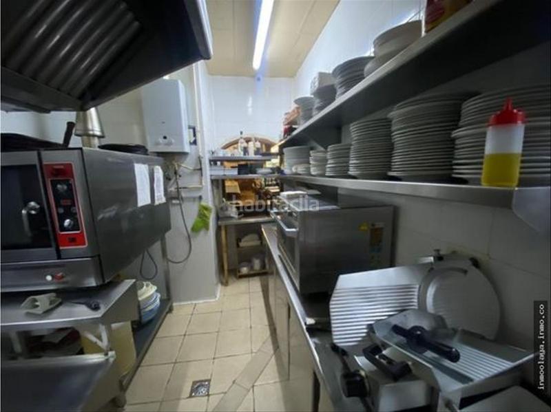 Foto ffb9e553-0adc-4835-be7a-4a48f1cf2d64. Umzug geschäftsraum mit heizung in Centre Blanes