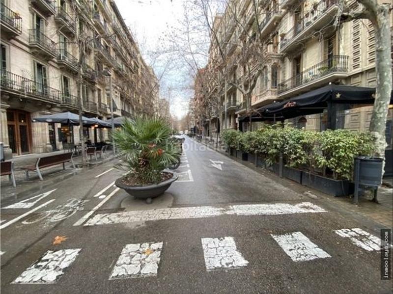 Foto 2cb9348e-bfa5-43cb-90ed-e7723eae8b07. Parking voiture dans L´Antiga Esquerra de l´Eixample Barcelona