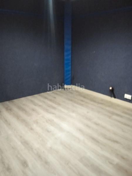 Foto 080fbfff-7f50-4623-b041-df4e3830d653. Fabrikhalle mit heizung in Centre Badalona