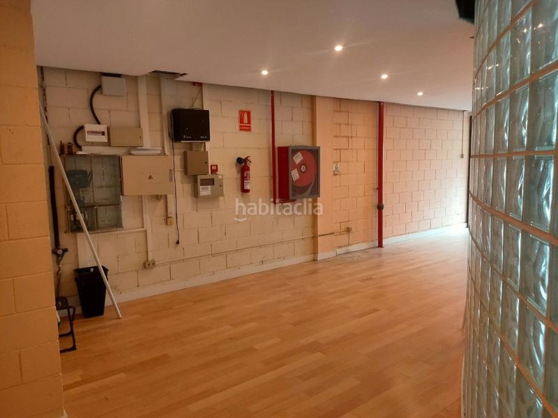 Foto 19d28766-b523-4137-8436-863a2e92fcea. Fabrikhalle mit heizung in Centre Badalona