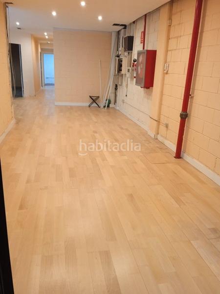 Foto 33163dab-50dd-4842-9b2f-dae0b74ee72e. Fabrikhalle mit heizung in Centre Badalona