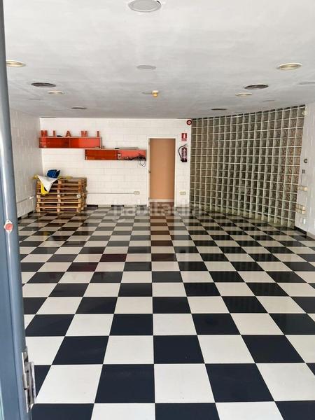 Foto 5764bc01-eb4f-4029-94cc-8ac5f7c7f64f. Fabrikhalle mit heizung in Centre Badalona