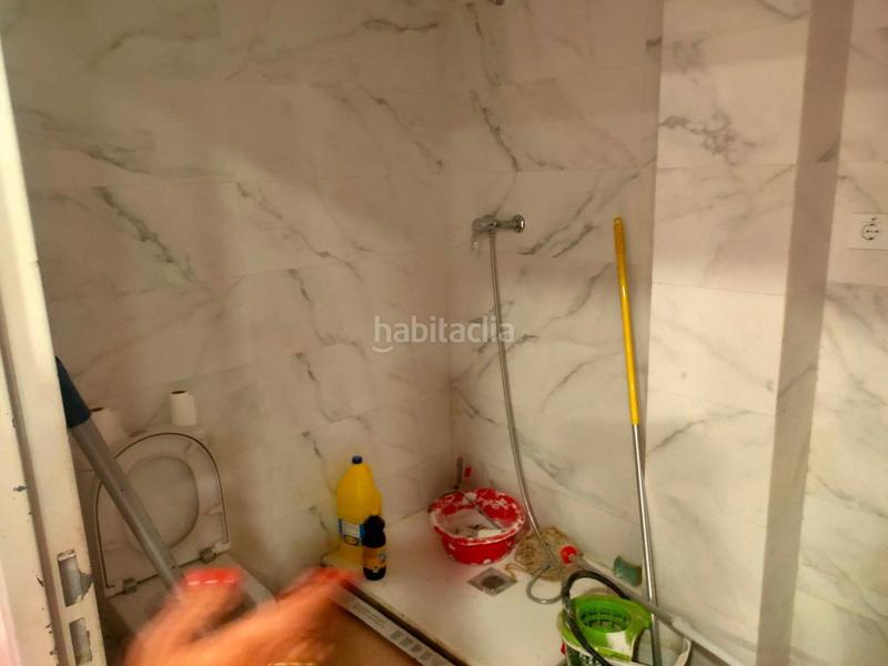 Foto 61a1f188-5cd1-415c-bfc8-c65cb3509ee4. Fabrikhalle mit heizung in Centre Badalona