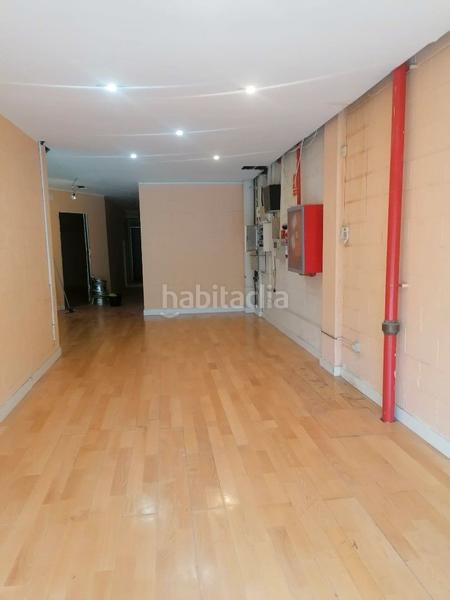 Foto 7302e76f-a9dc-4246-996f-c1876721496e. Fabrikhalle mit heizung in Centre Badalona