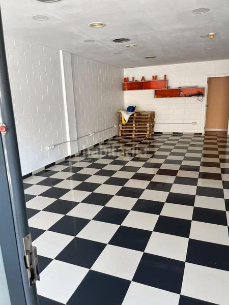 Foto 90c61eca-83f1-4404-921c-a72b02a3800a. Fabrikhalle mit heizung in Centre Badalona