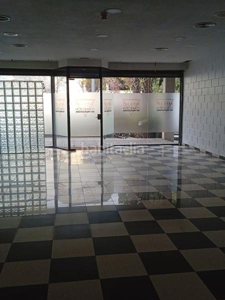 Foto bad77545-9ee7-4029-975f-f56715f252f2. Fabrikhalle mit heizung in Centre Badalona