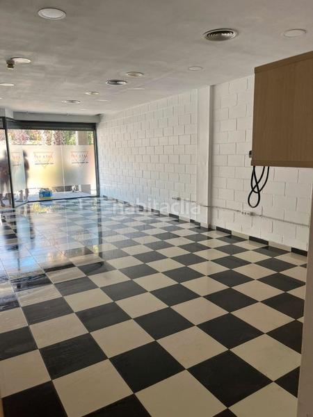 Foto ee63d8e3-bc31-48a2-bb61-90d86a43b67d. Fabrikhalle mit heizung in Centre Badalona