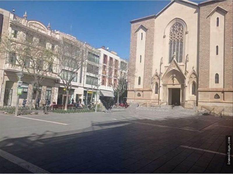 Foto b0e41677-98d7-4576-a47d-24695e5d8213. Local comercial amb calefacció a Centre Sabadell