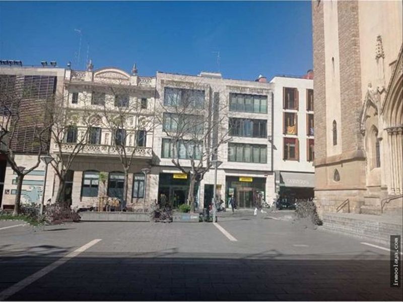 Foto b706e396-76ab-4b9f-a436-2ea291ae5b9b. Local comercial amb calefacció a Centre Sabadell