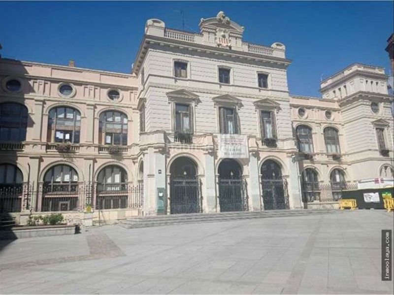 Foto bdad6f5a-f165-4b09-94ac-358793764e41. Local comercial amb calefacció a Centre Sabadell