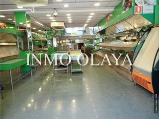 Business premise in Centre-Estació. Venta en rentabilidad de local comercial en gava