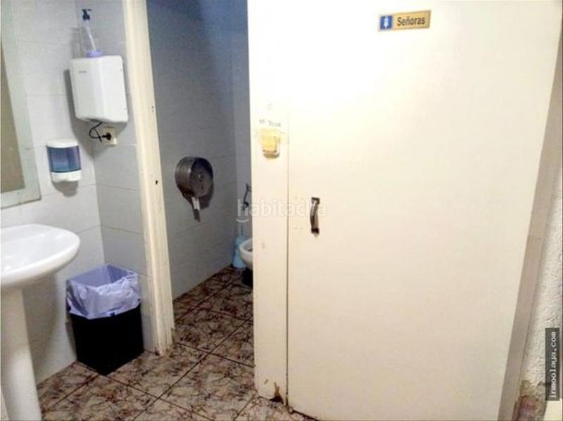 Foto 6a514eea-bf92-468f-84b0-1b0c51a91edf. Transfer business premise with heating in Centre Granollers