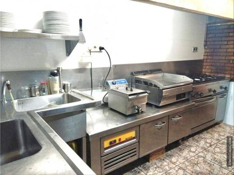 Foto fce25d7e-a52a-46a7-86fb-0d7113ee589c. Transfer business premise with heating in Centre Granollers