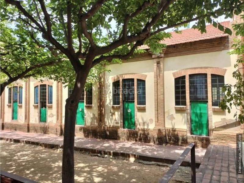 Foto e620617c-00a9-4fec-b264-1ac710ff5f2d. Pas-de-porte local commercial avec chauffage dans Marianao Sant Boi de Llobregat