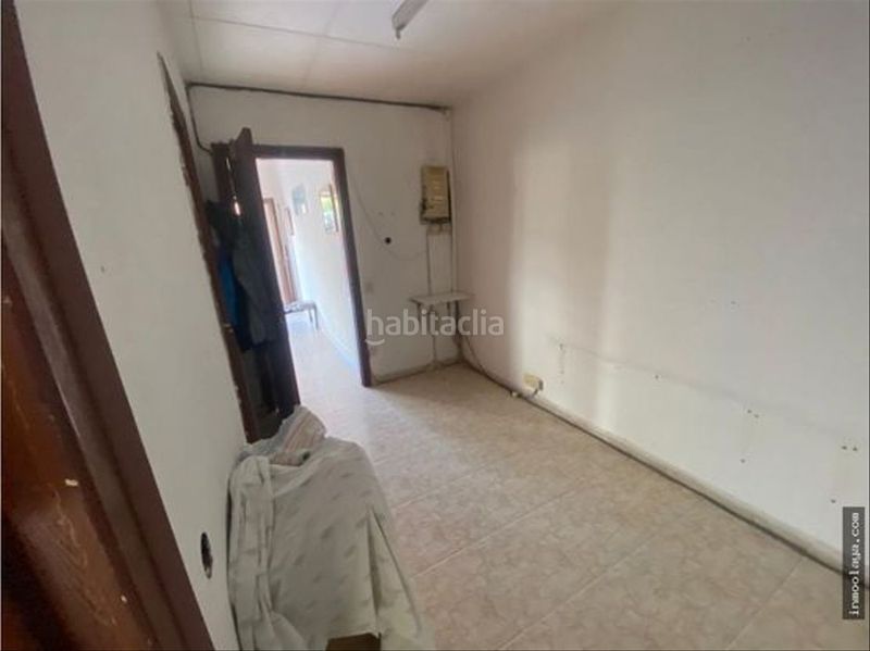 Foto c8be46e1-5cd7-4ee6-b565-958582a2a844. Local comercial venta local en l´ en l´Estartit poble Estartit