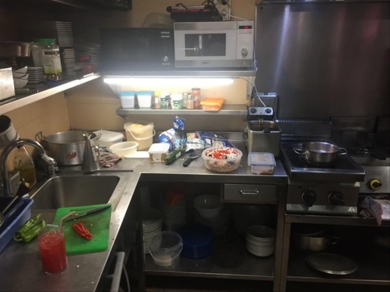 Foto f0945362-267a-4ecc-81f3-5b86d2f30e8b. Traspaso local comercial traspaso restaurante castellar en Castellar del Vallès